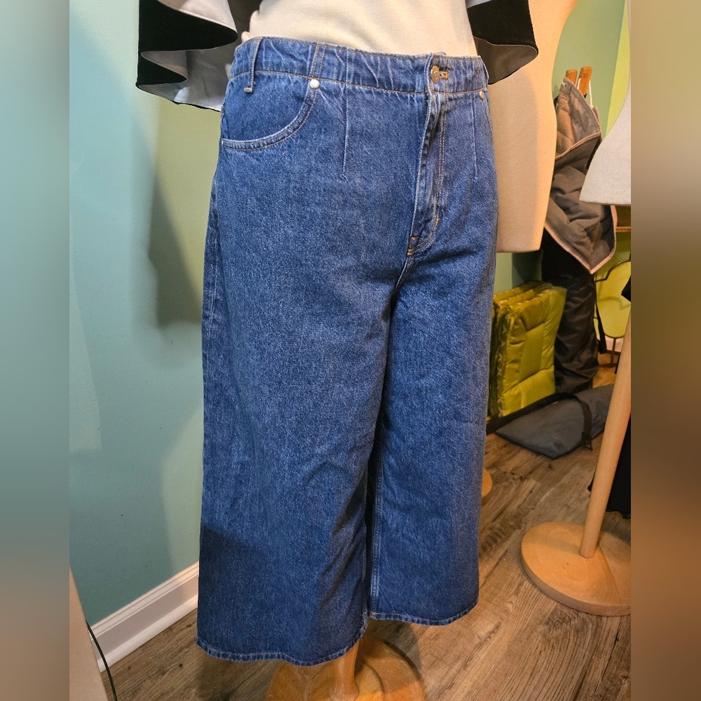 Pilcro Wide-Leg Crop Jeans - Picture 6 of 7